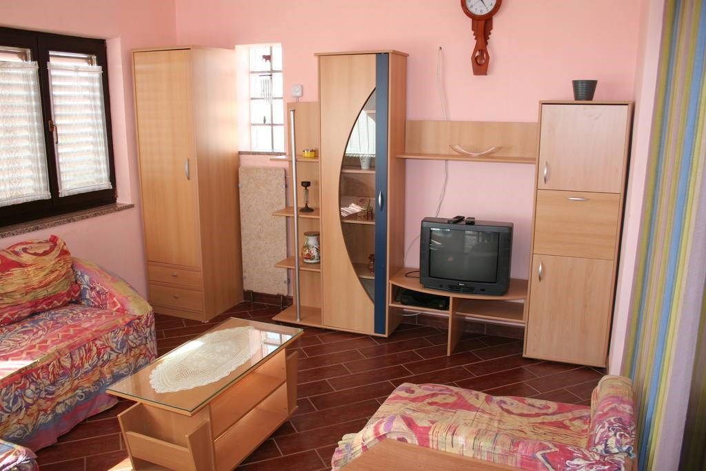 Apartments Pelister 16041-A1