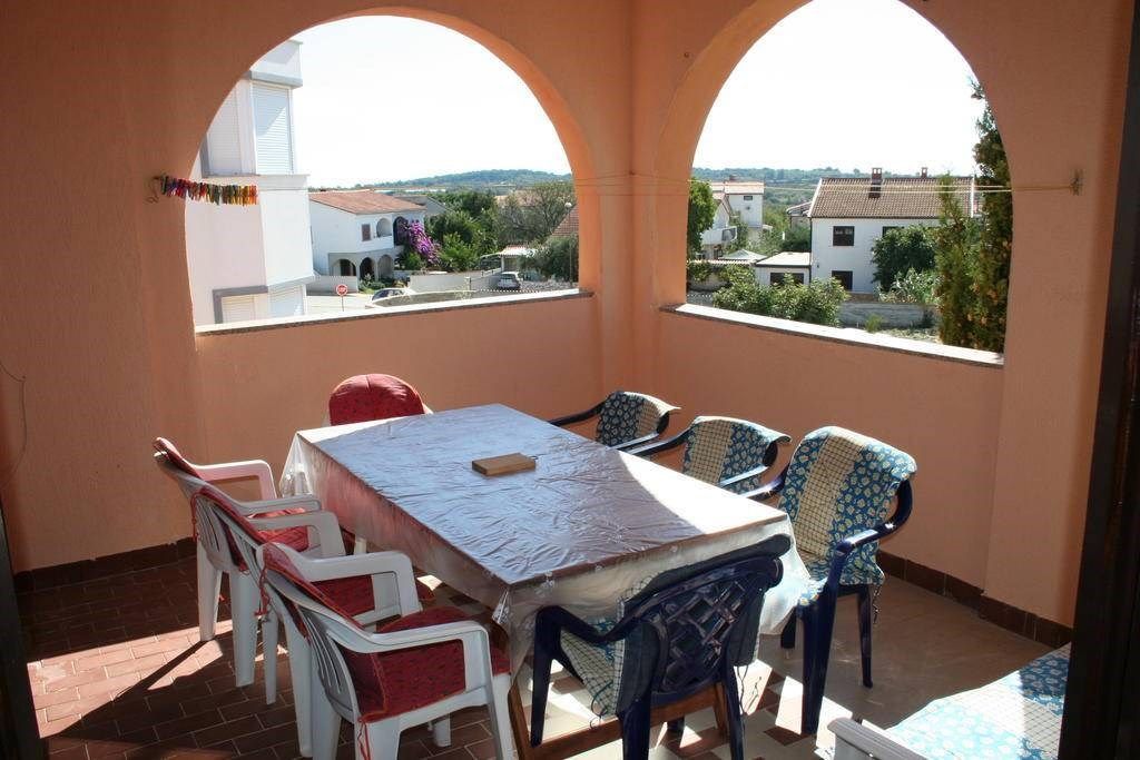 Apartments Pelister 16041-A1