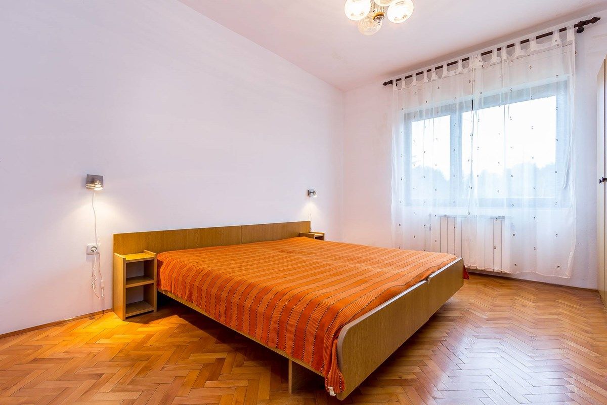 Jovanka 16063-A1