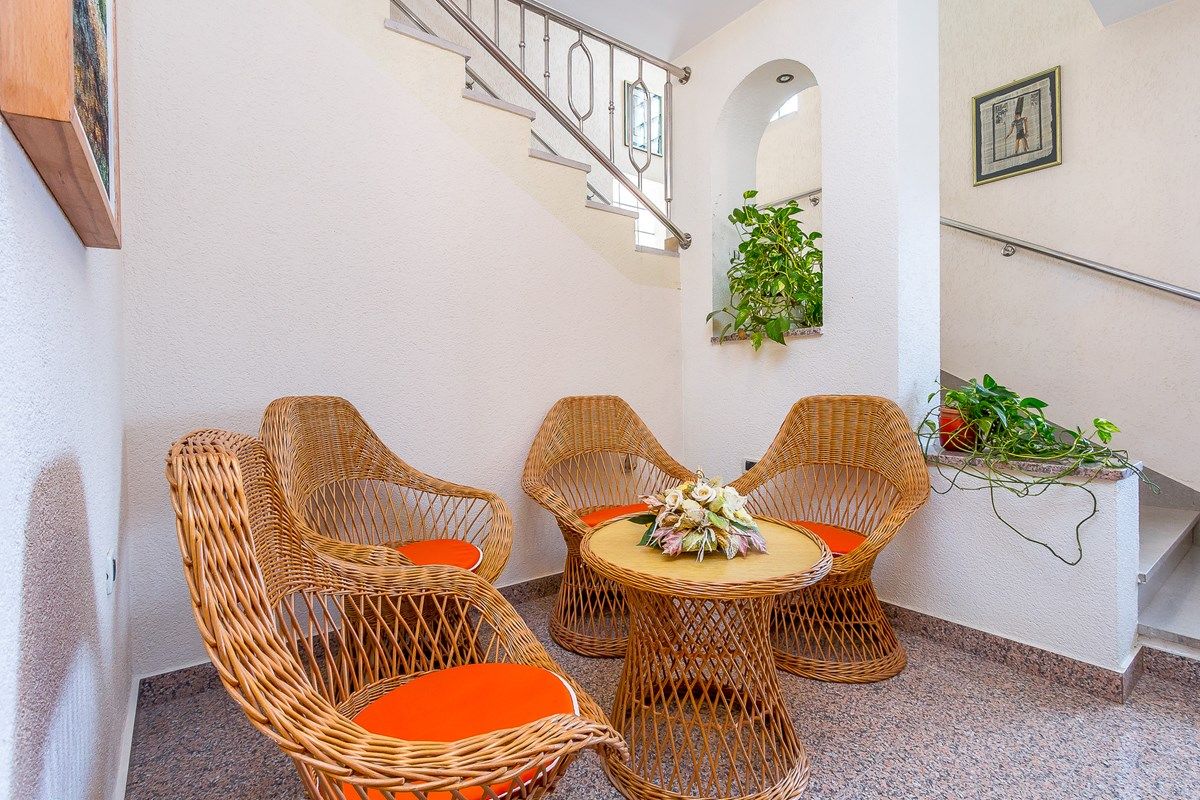 Casa Nevija 16066-A5