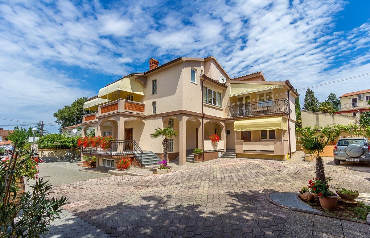 Casa Nevija 16066-A5