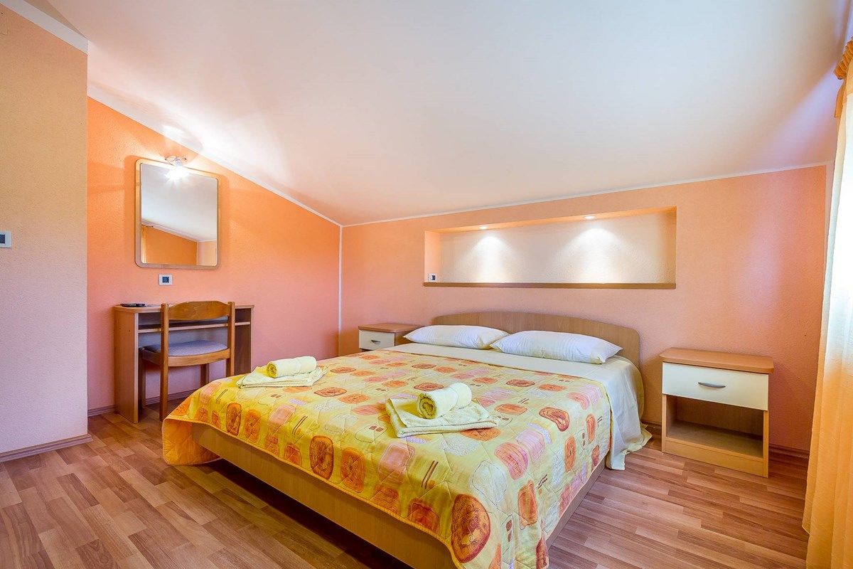 Casa Nevija 16066-A3