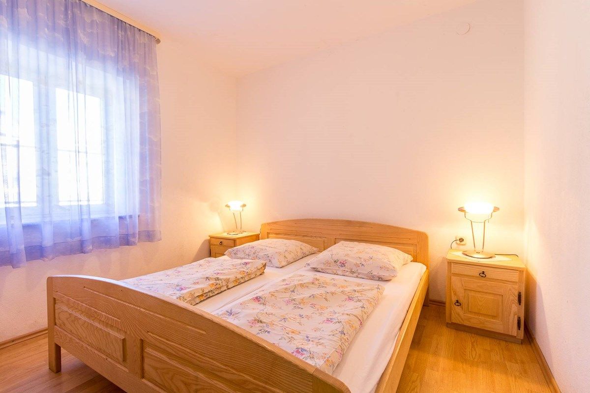Apartment House Vjera 76011-A2