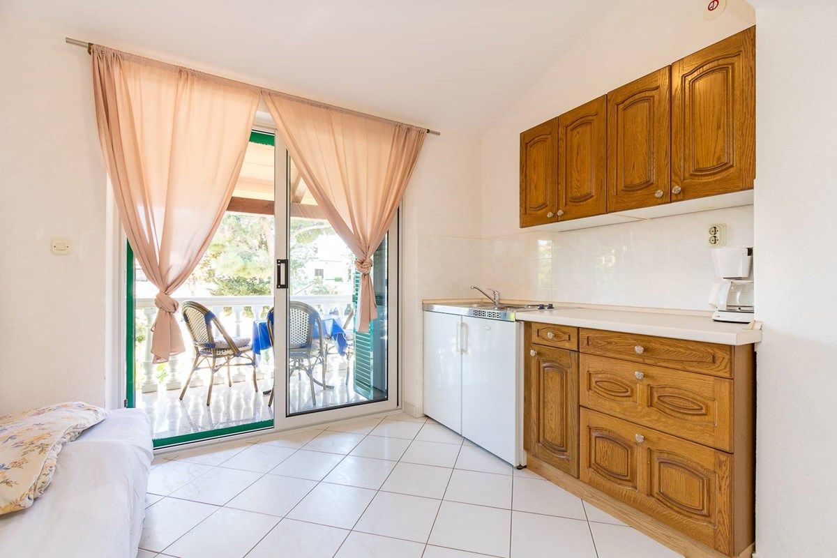 Apartment House Vjera 76011-A3