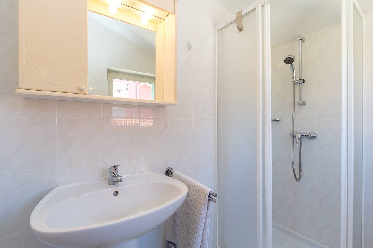 Apartment House Vjera 76011-A3