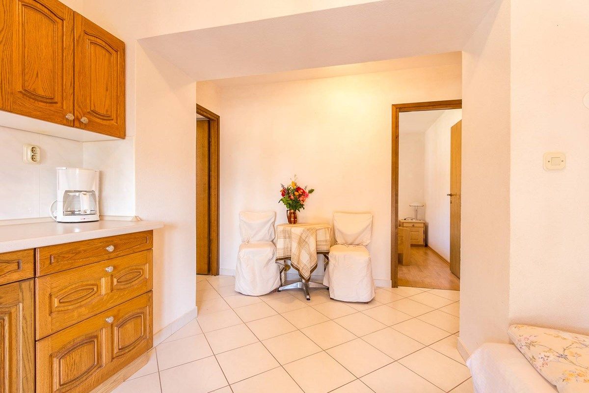 Apartment House Vjera 76011-A3