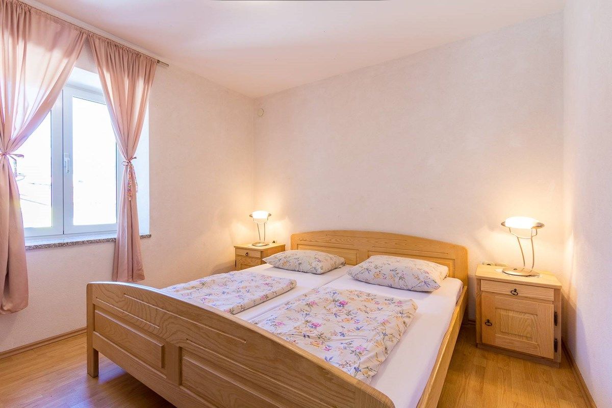 Apartment House Vjera 76011-A3