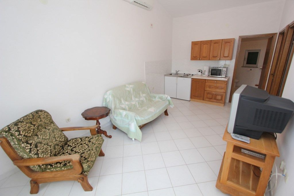 Apartment House Vjera 76011-A4