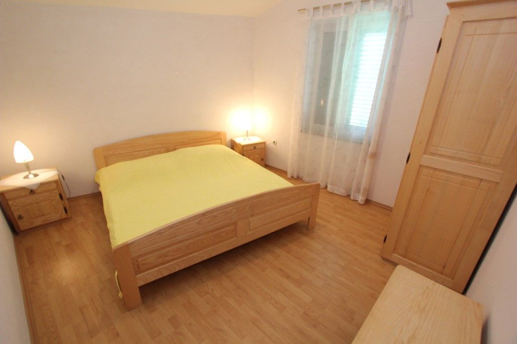 Apartment House Vjera 76011-A4