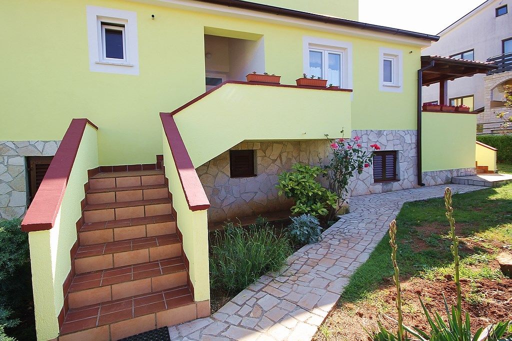 Apartment Casa Robi 73761-A1