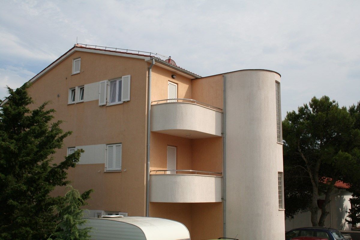 Apartment Mirna 74281-A1