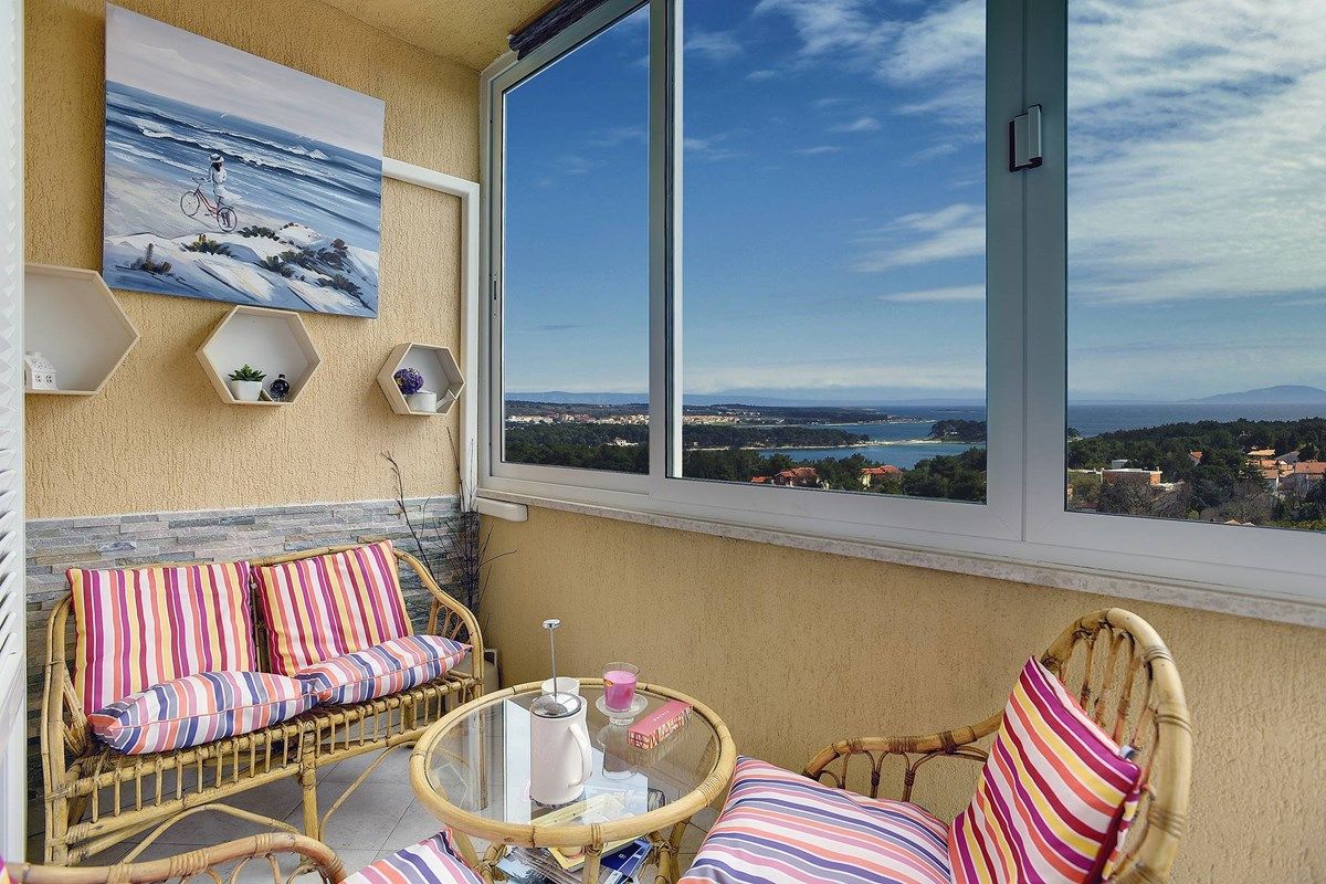 Apartment Mirna 74281-A1