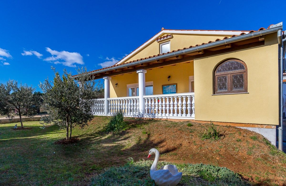 Casa Vesna 16135-K1