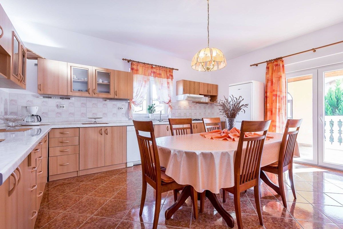 Casa Vesna 16135-K1