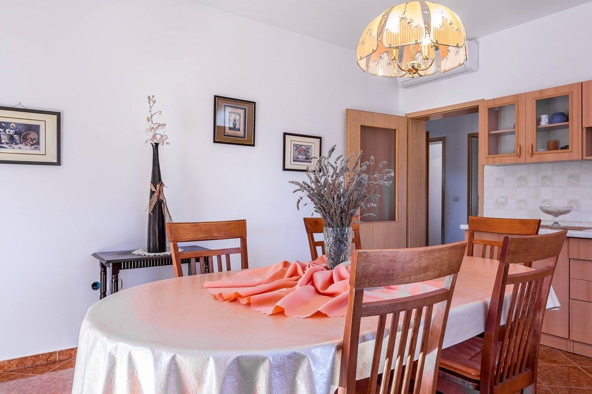 Casa Vesna 16135-K1