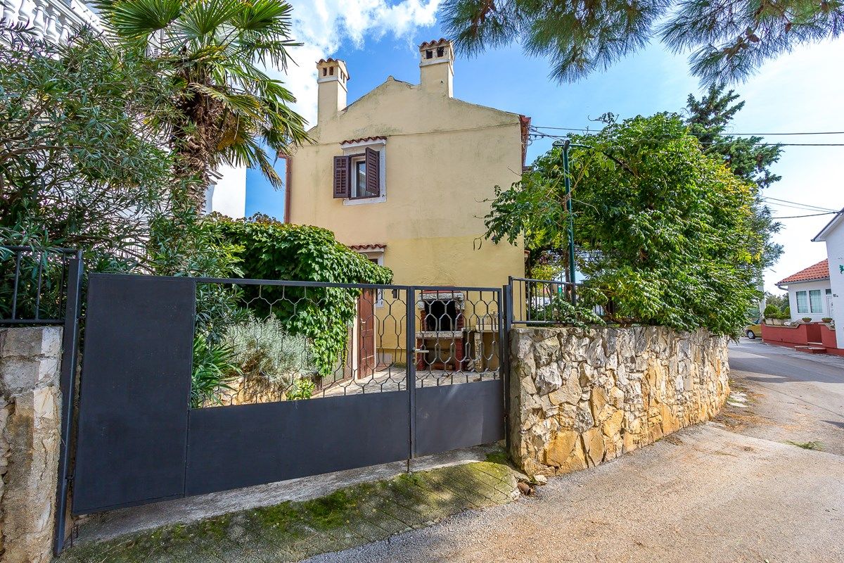 Kuća za odmor House Mladen K1