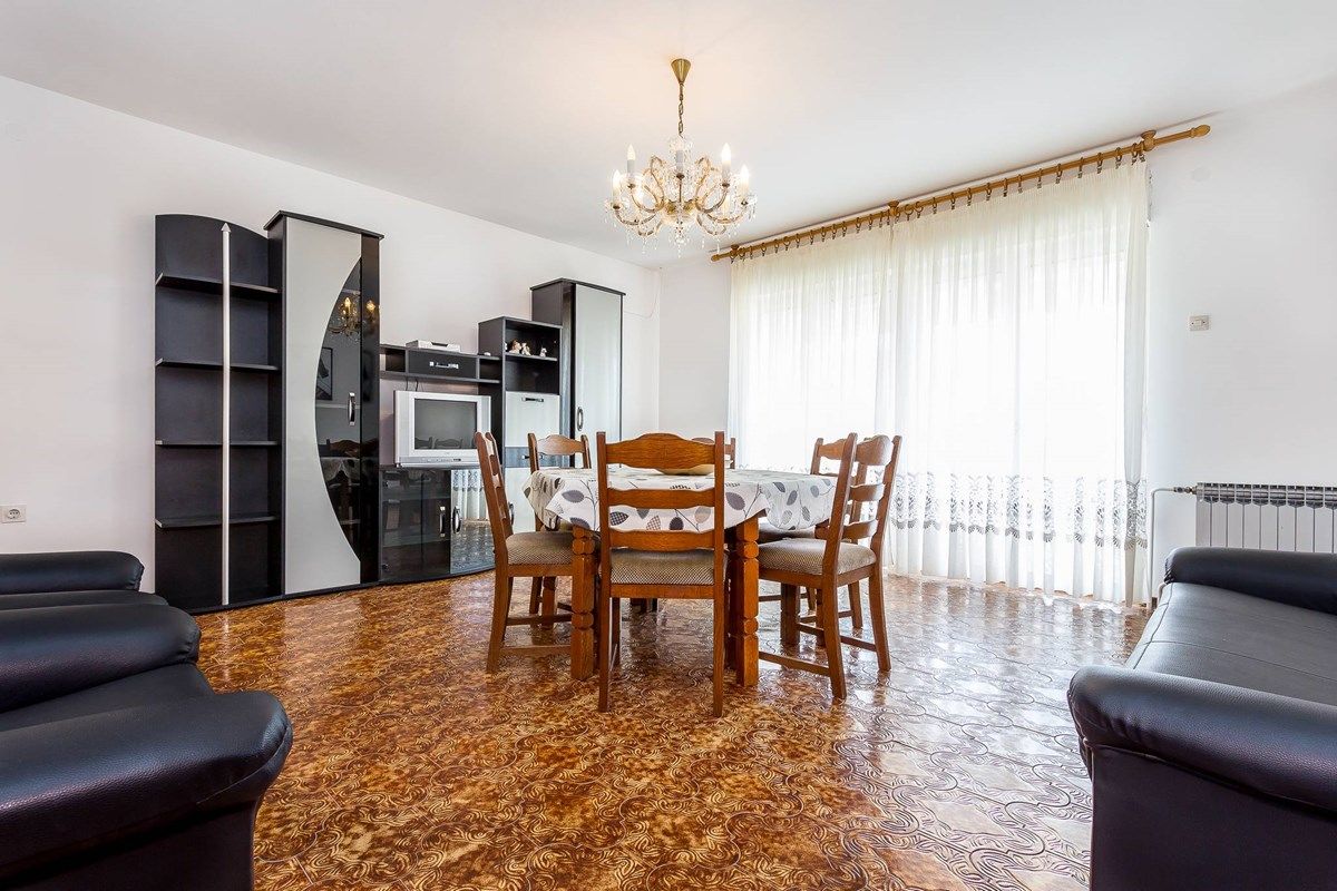 Casa Orlic 16156-A1