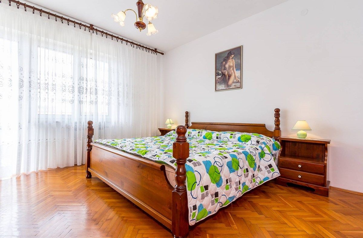 Casa Orlic 16156-A1