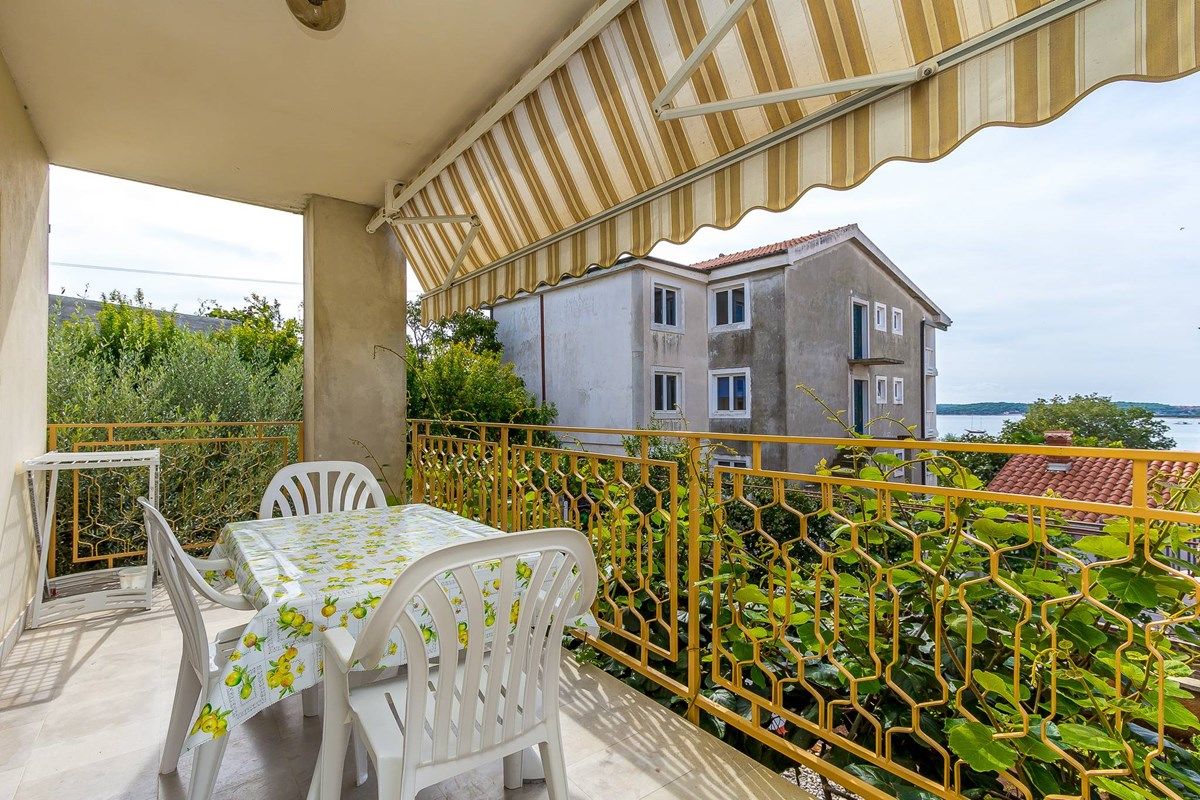 Casa Orlic 16156-A2
