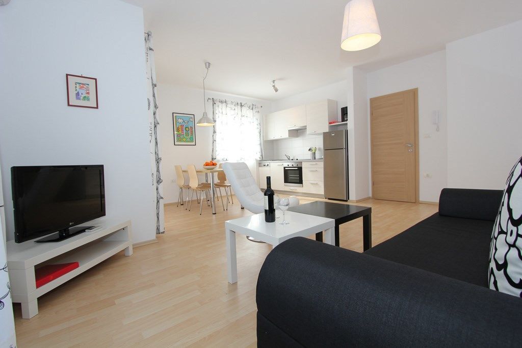 Apartment Vedrana 73881-A2