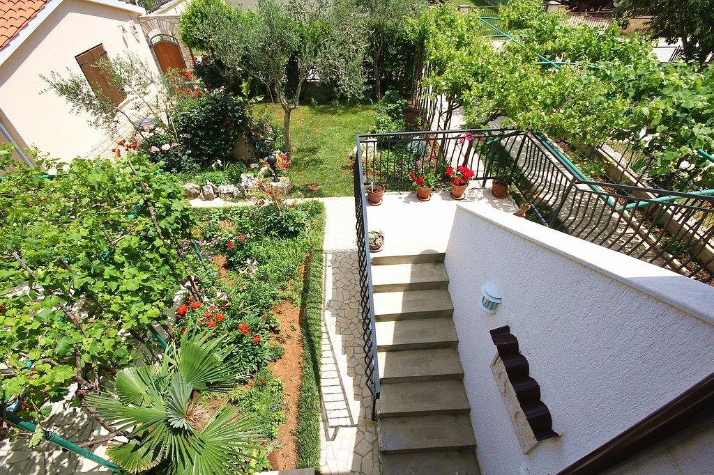 House Pifar 16255-A2