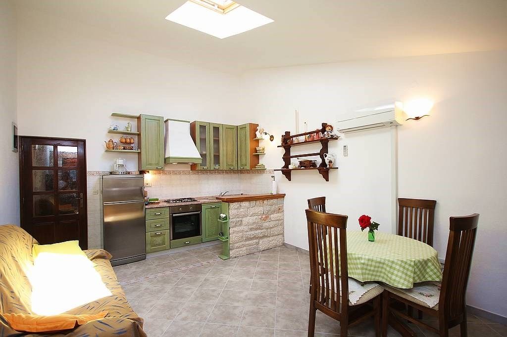 House Pifar 16255-A2