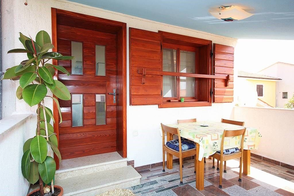 House Pifar 16255-A2
