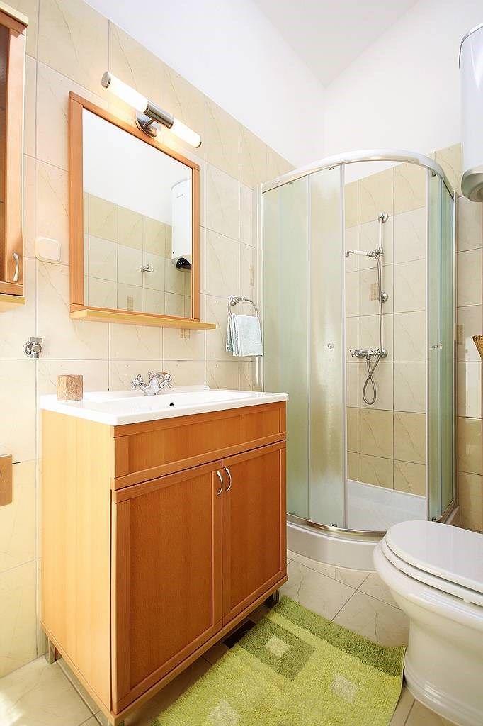 House Pifar 16255-A2