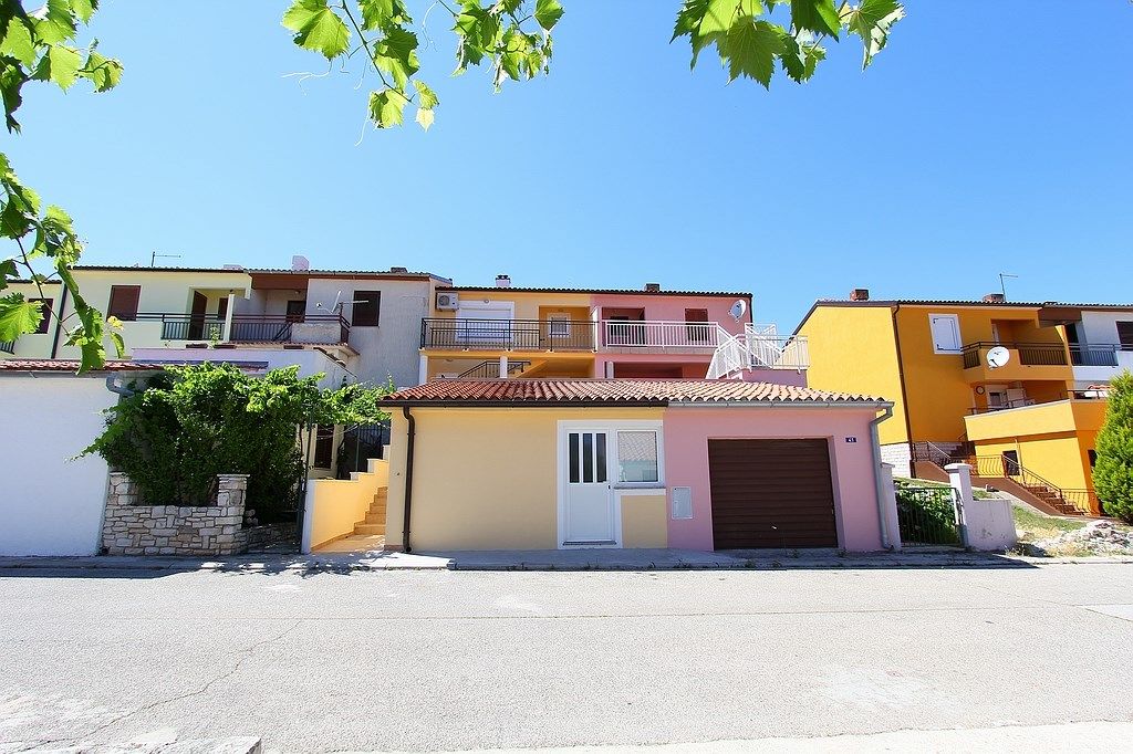 House Danijel 16276-A1