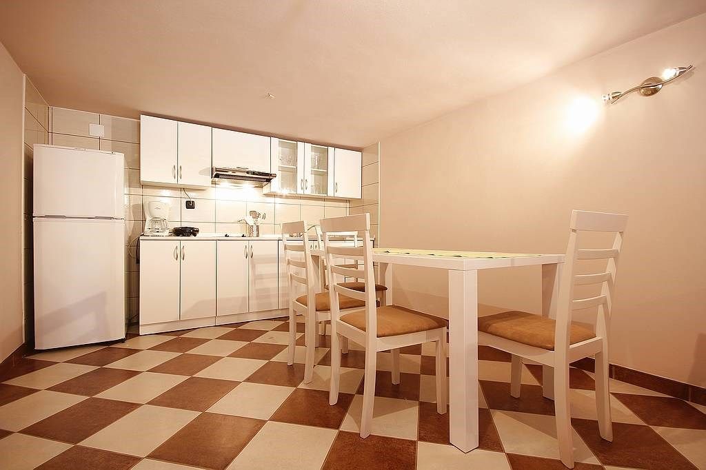 House Danijel 16276-A1