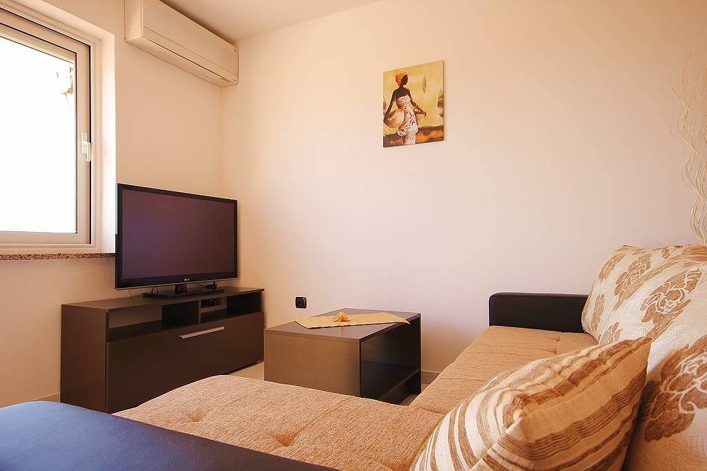 House Danijel 16276-A3