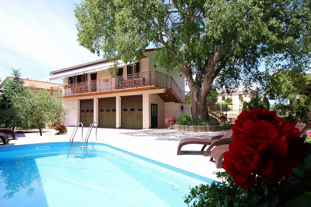 Casa Ladonia 16296-K1