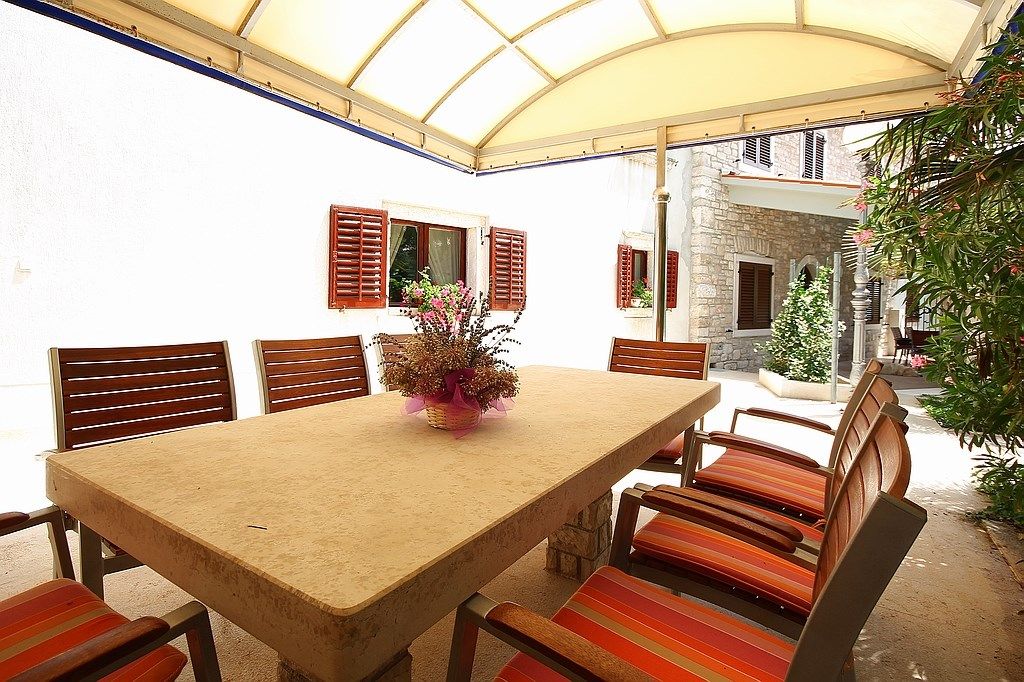 Casa Ladonia 16296-K1