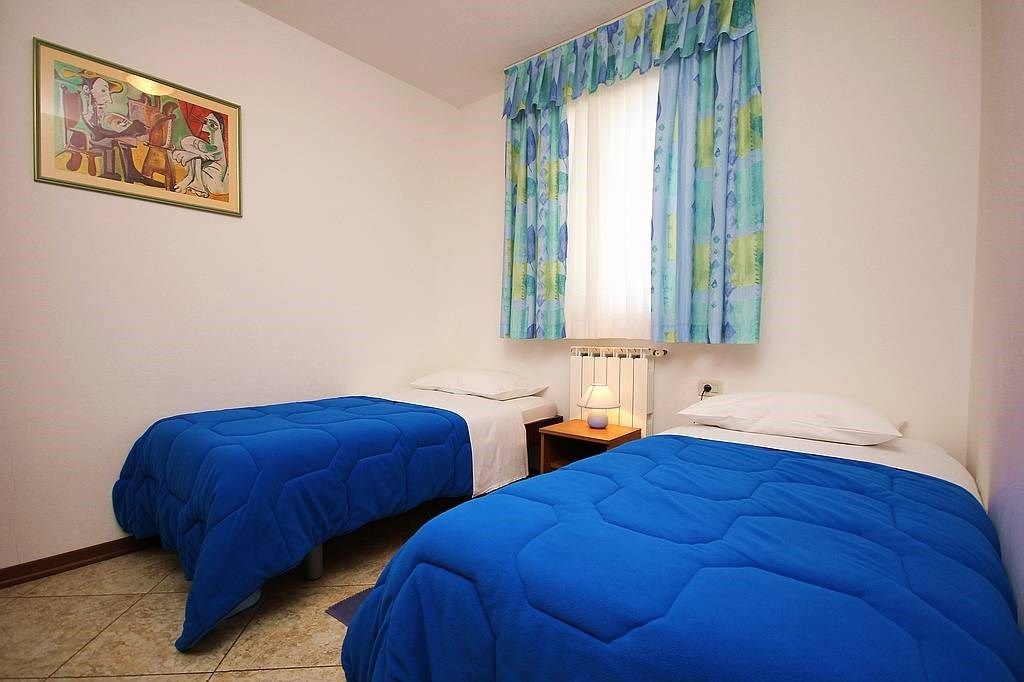 Casa Ladonia 16296-A3