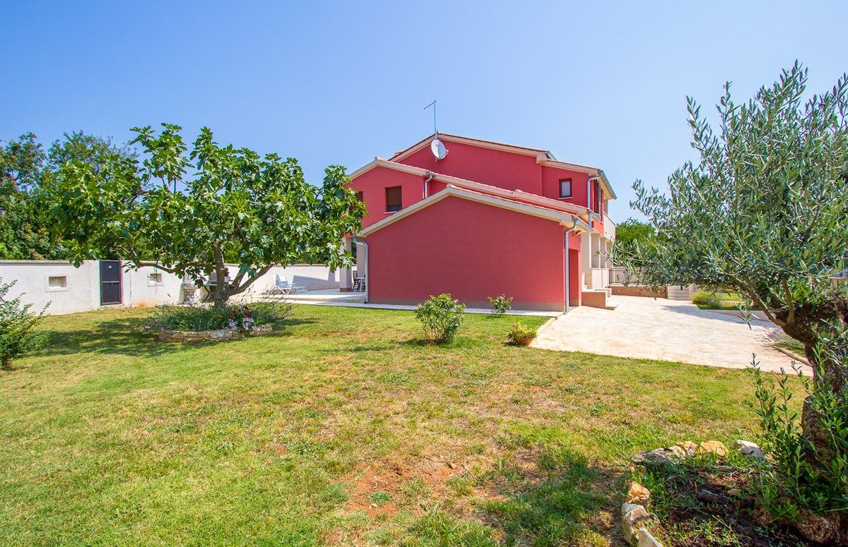 Apartments Casa Racchi 76091-A1