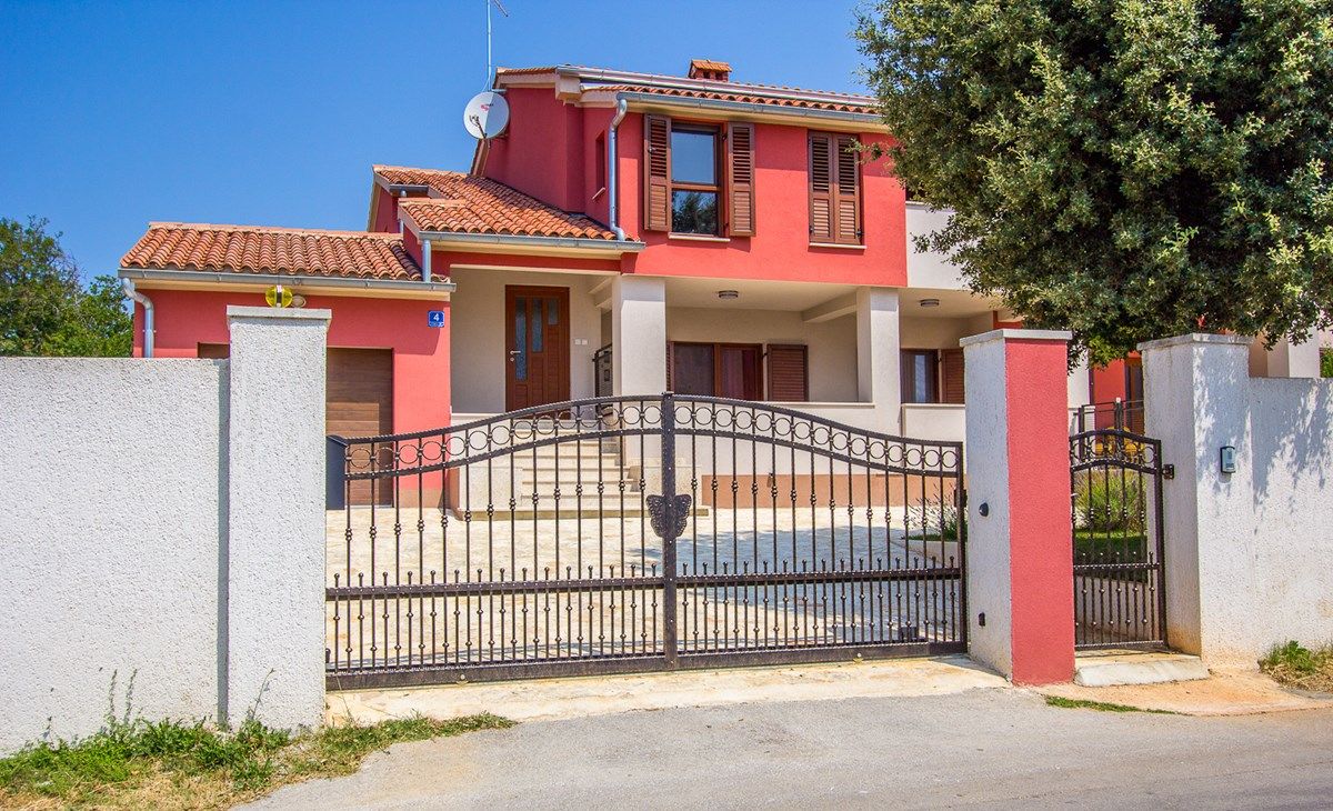 Apartments Casa Racchi 76091-A1