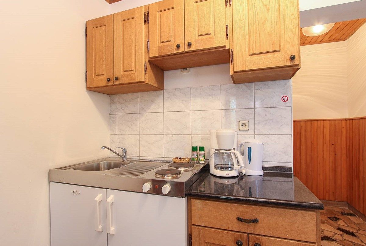 House Zdravko 16494-A2