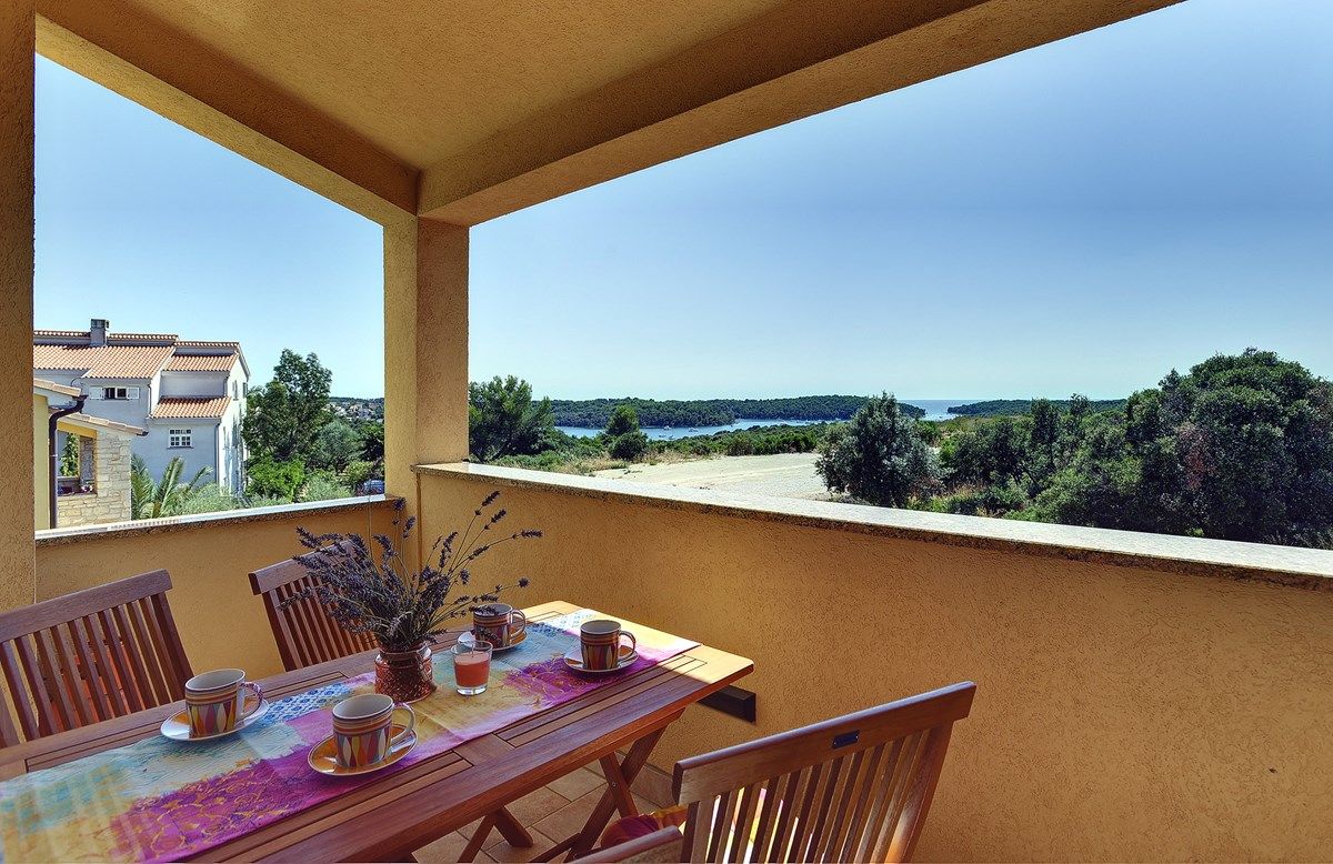 Apartment House Vinkuran 74271-A2