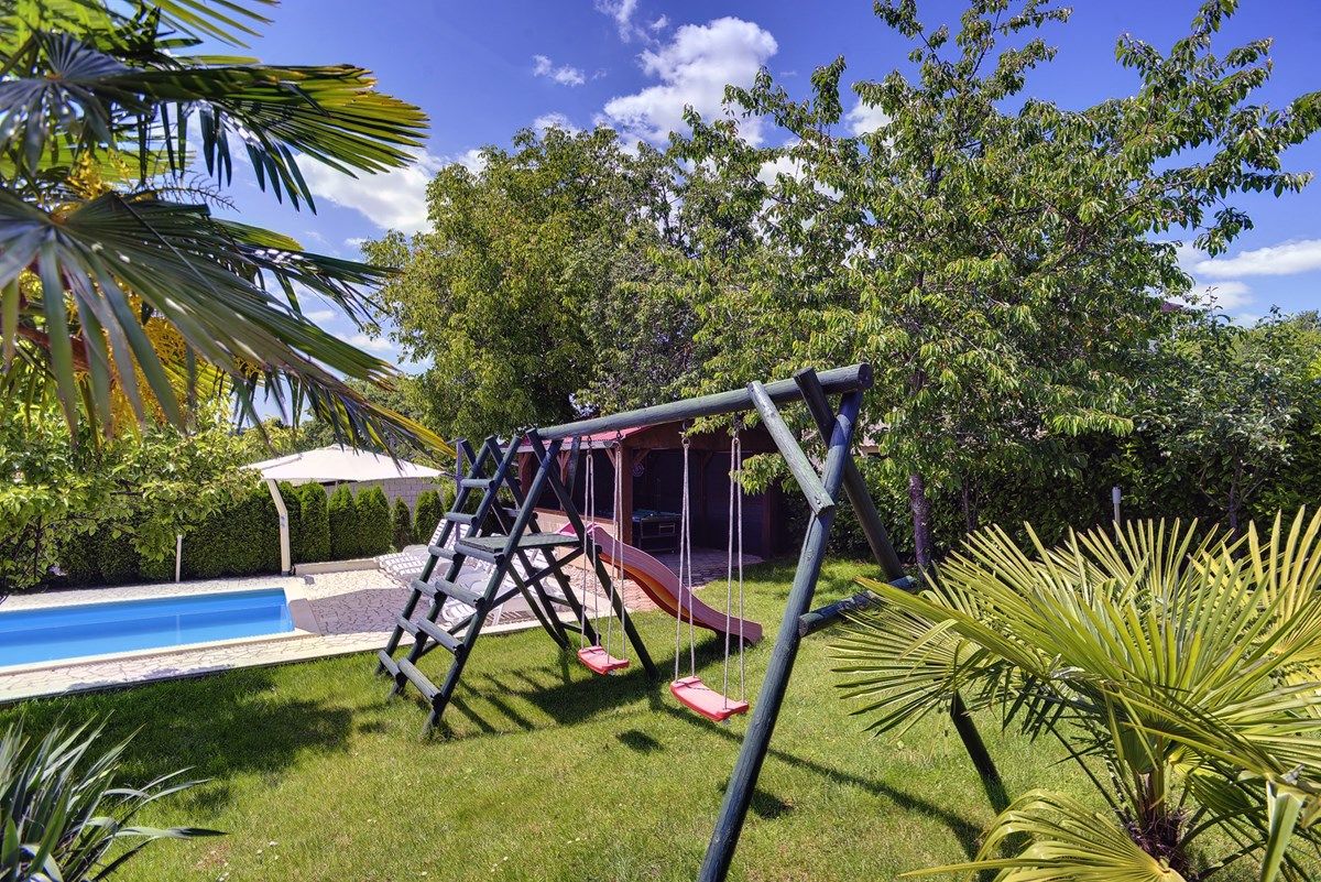 Villa Semy V3481-K1