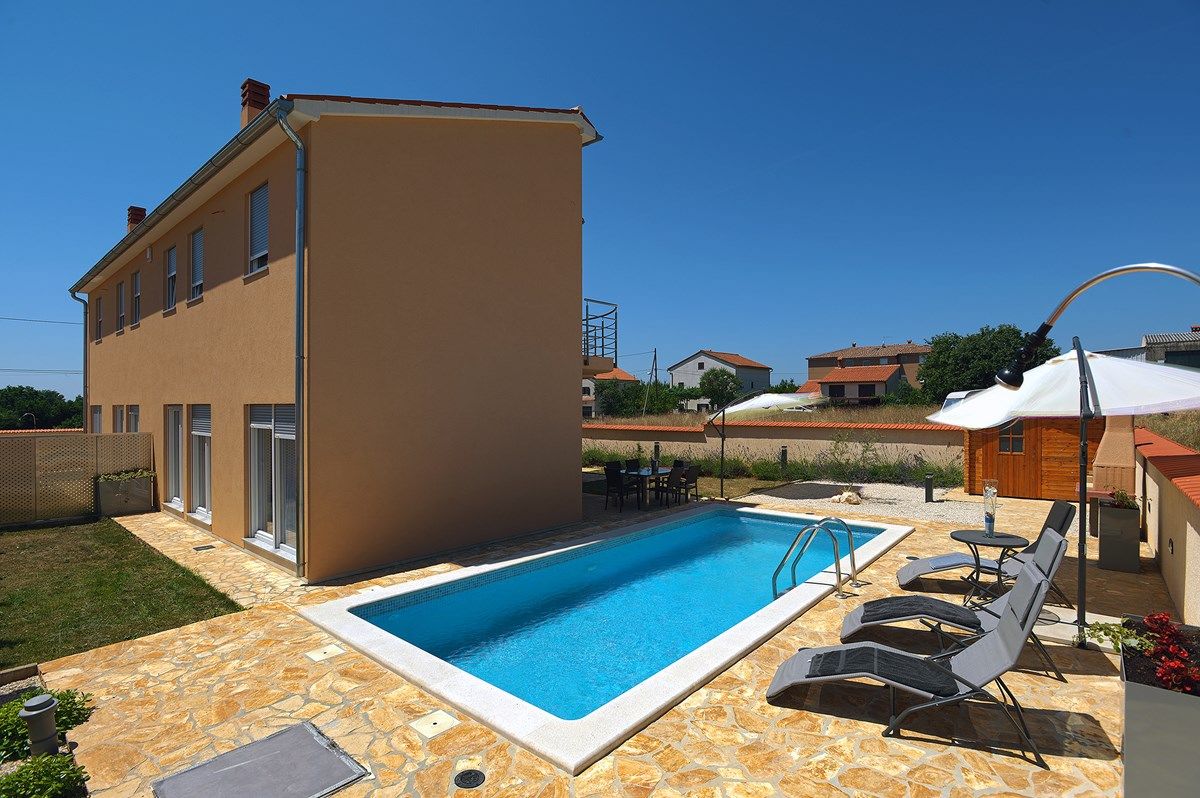 Villa Ella V3492-K1