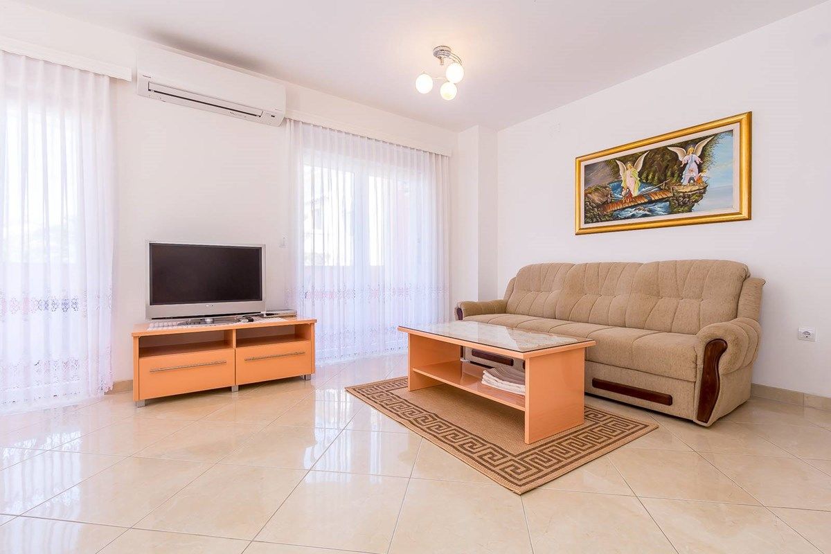 Casa Marich 16856-A1