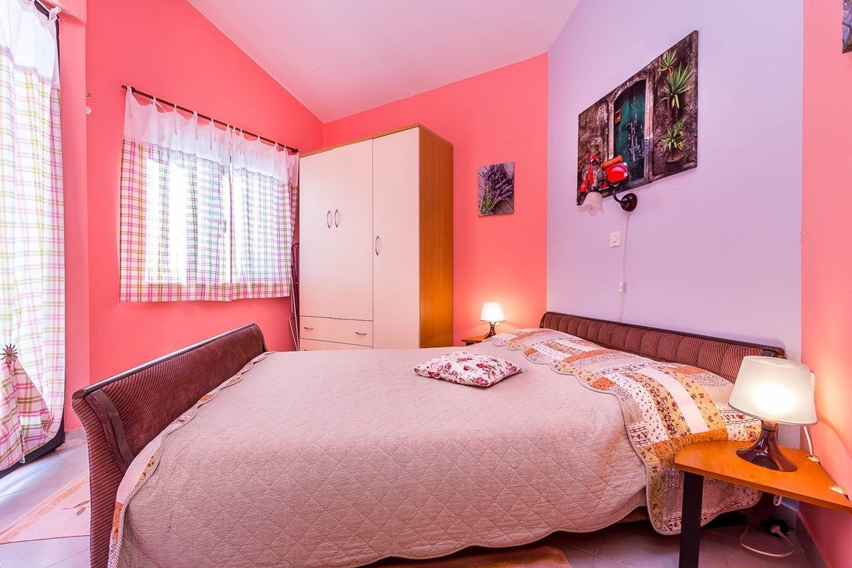 Apartments House Bardak 73851-A1
