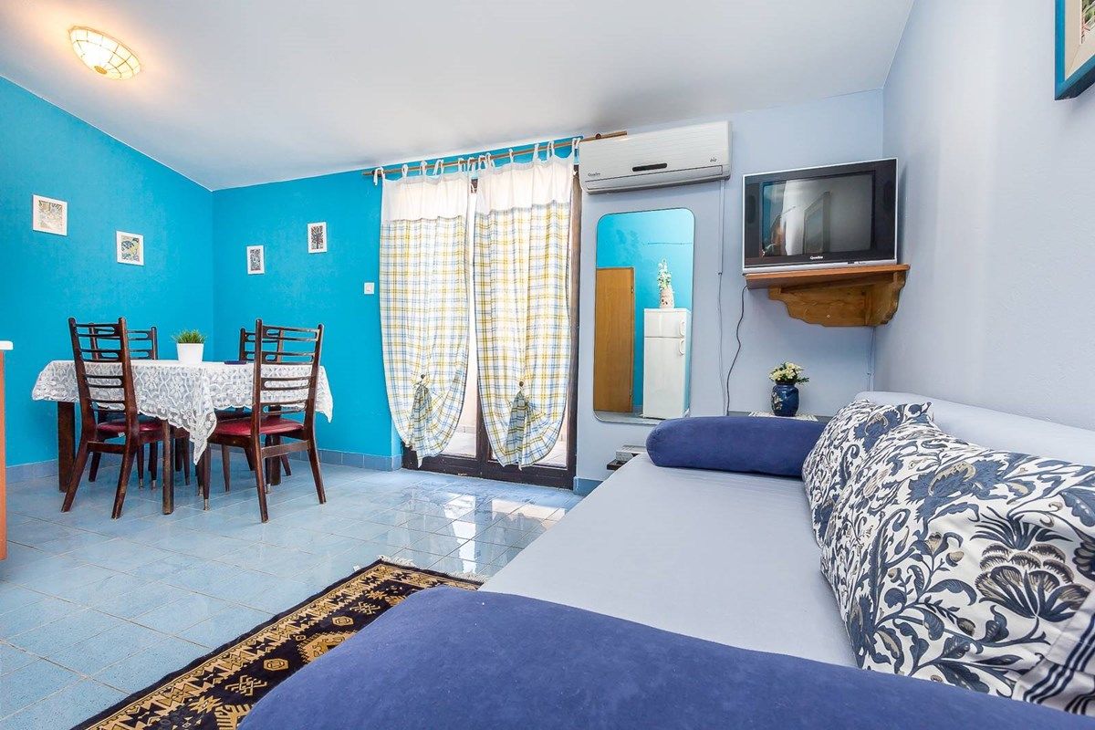Apartments House Bardak 73851-A3