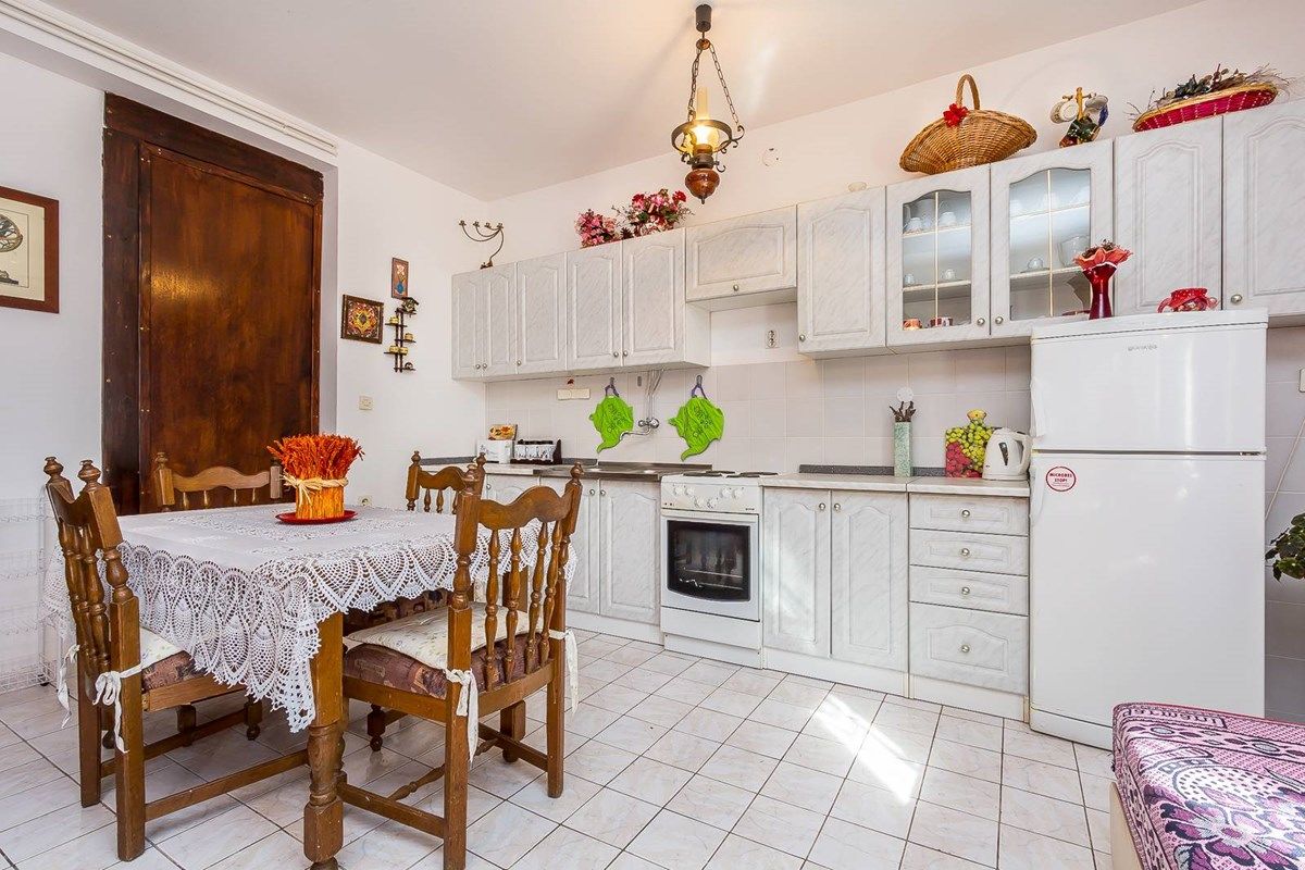 Apartments House Bardak 73851-S4