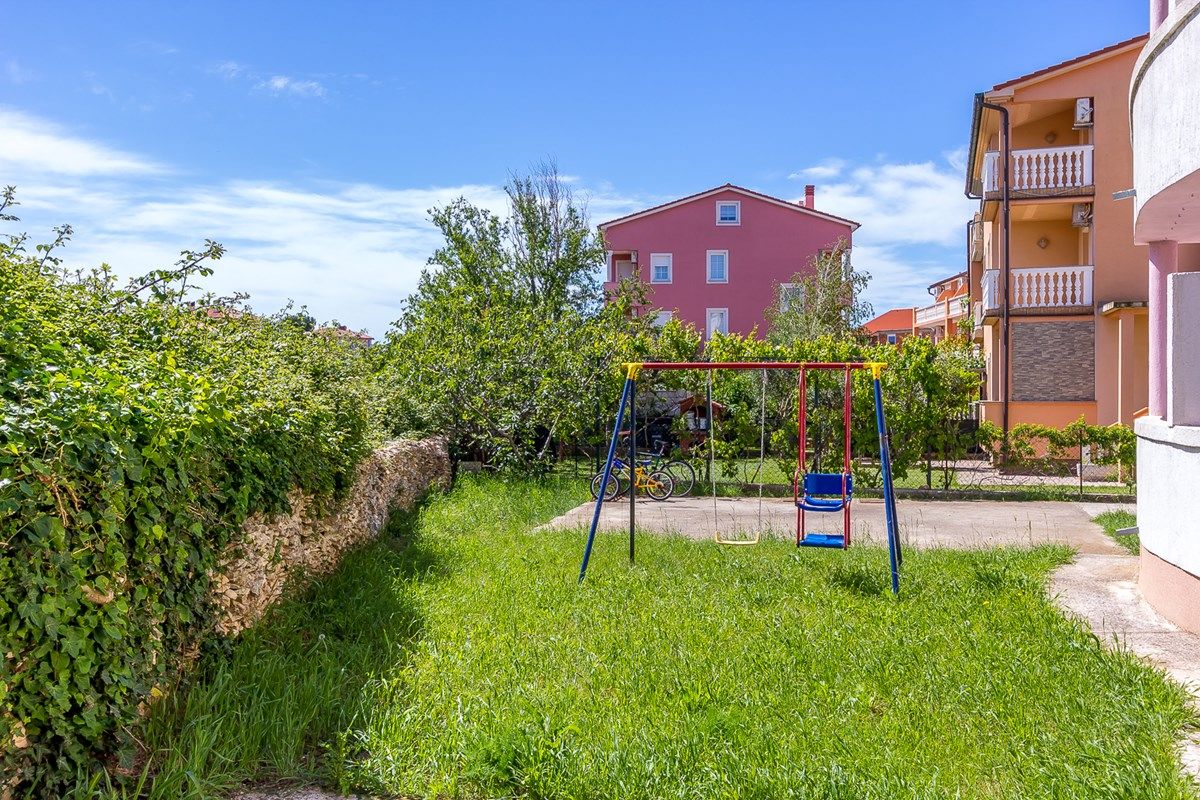 House Kapovica 73617-A2
