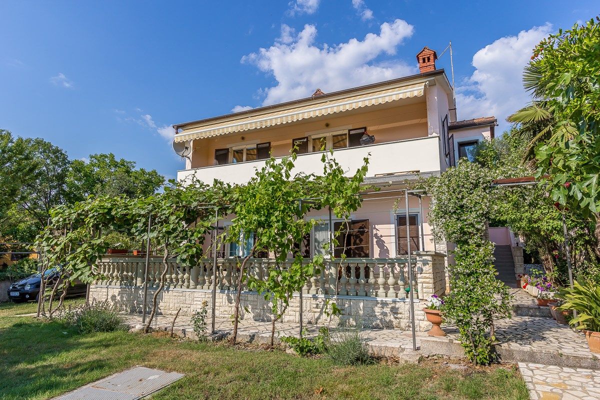 House Anamarija 73672-A1