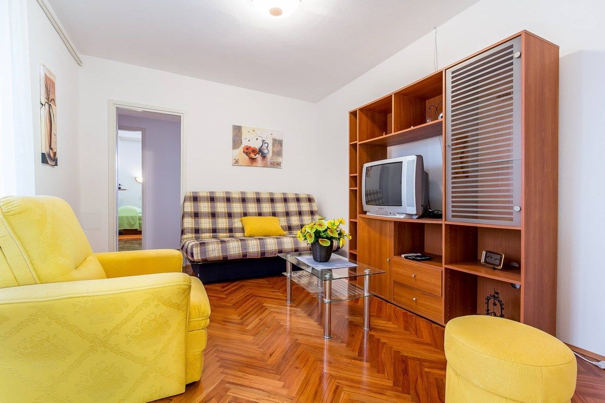 Casa Aurora 73688-A1