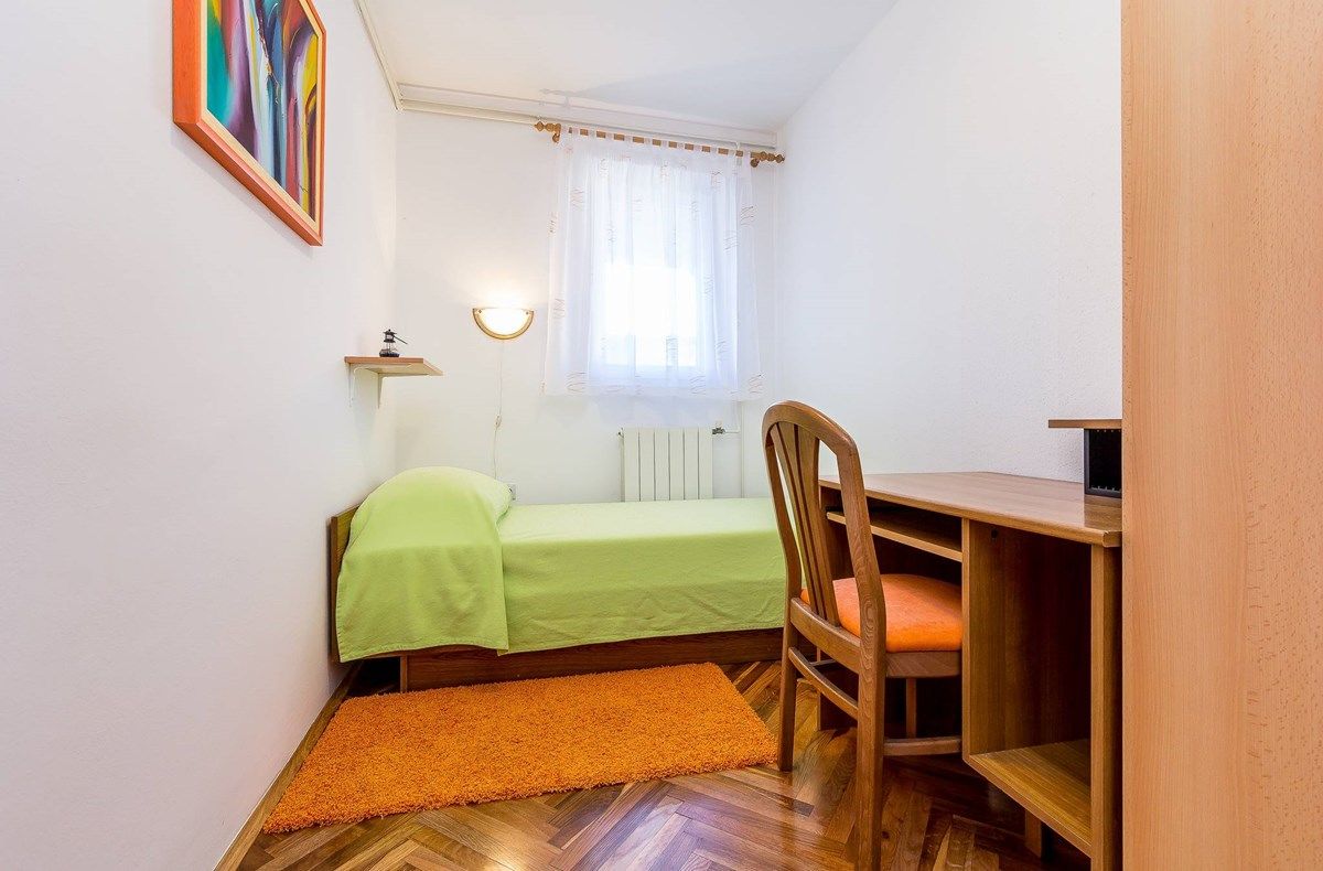Casa Aurora 73688-A1