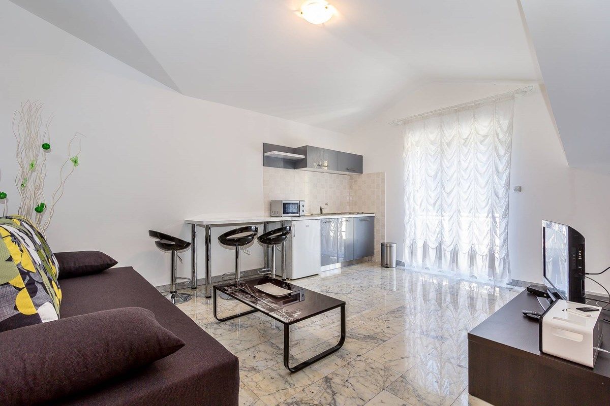 Villa Ori 73717-A1