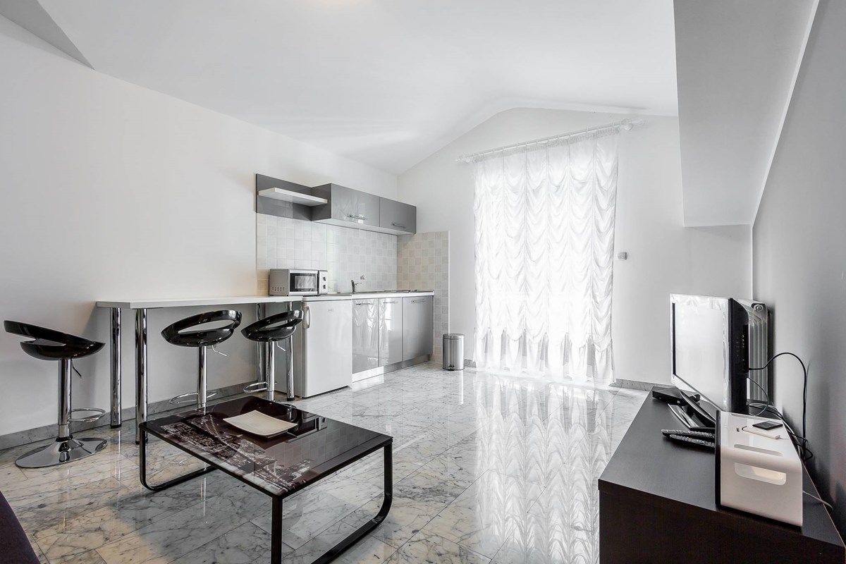 Villa Ori 73717-A1